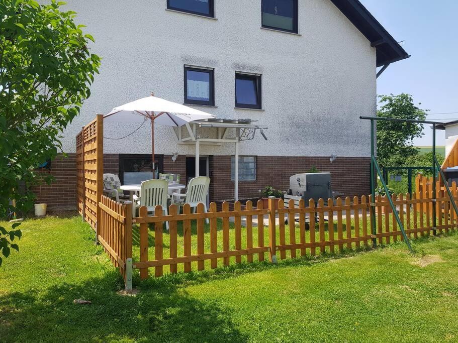 Ferienwohnung Bela, Naehe Nuerburgring Luxem Bagian luar foto